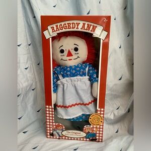 Raggedy Ann & Andy Dolls 100th Anniversary The Original Doll with Heart Hasbro